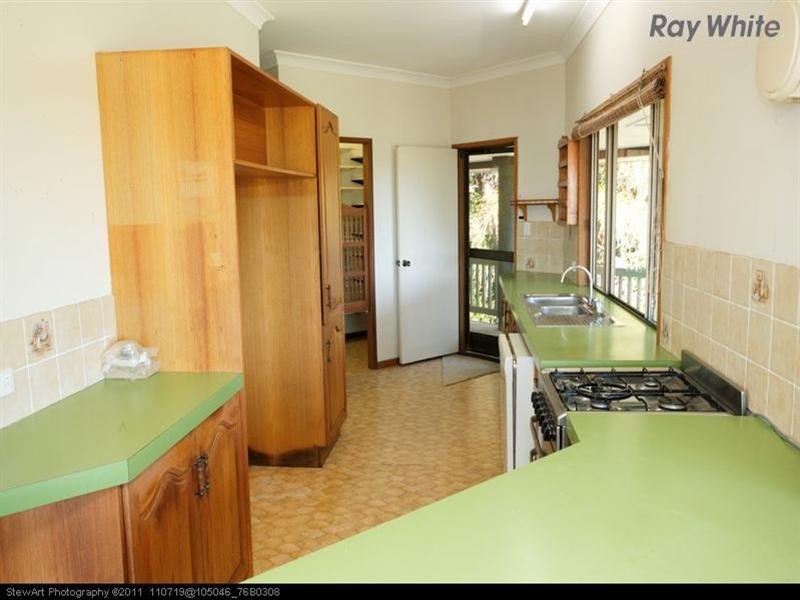 102 Island View Drive, Urangan QLD 4655
