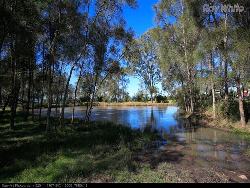 102 Island View Drive, Urangan QLD 4655
