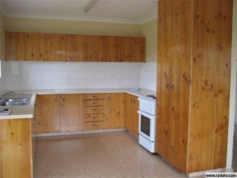 7 Bruce Street, Torquay QLD 4655