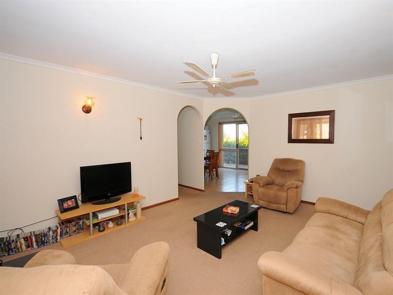 44 Haydn Drive, Kawungan QLD 4655