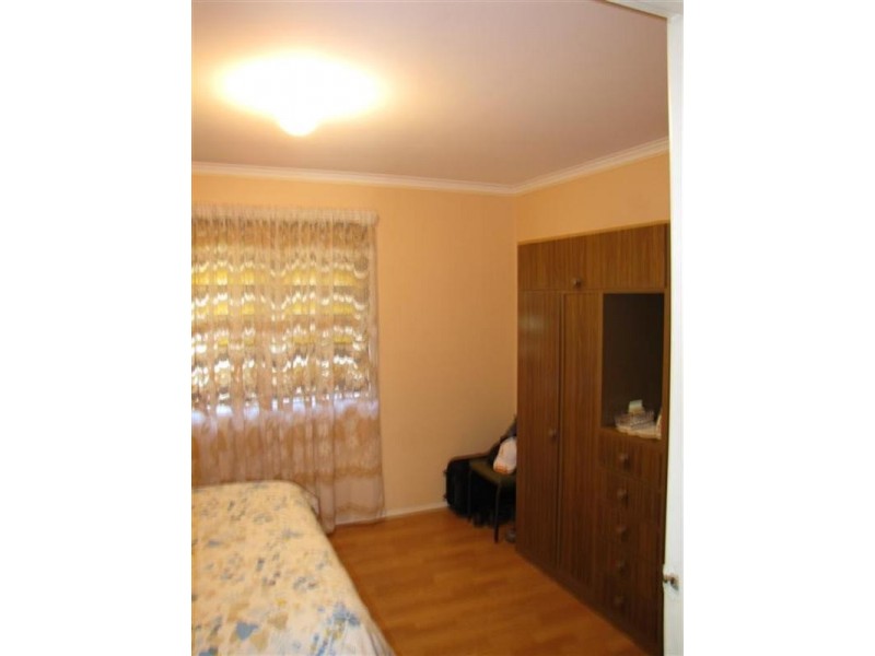 12 Holiday Parade, Scarness QLD 4655