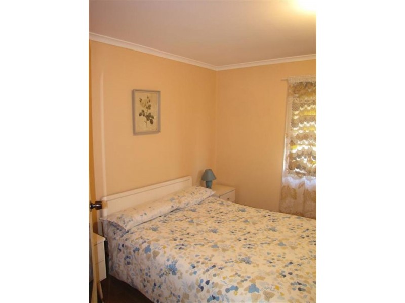 12 Holiday Parade, Scarness QLD 4655