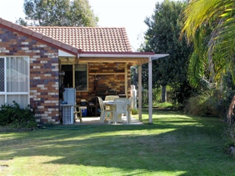 6 Bentwood Street, Burrum Heads QLD 4659