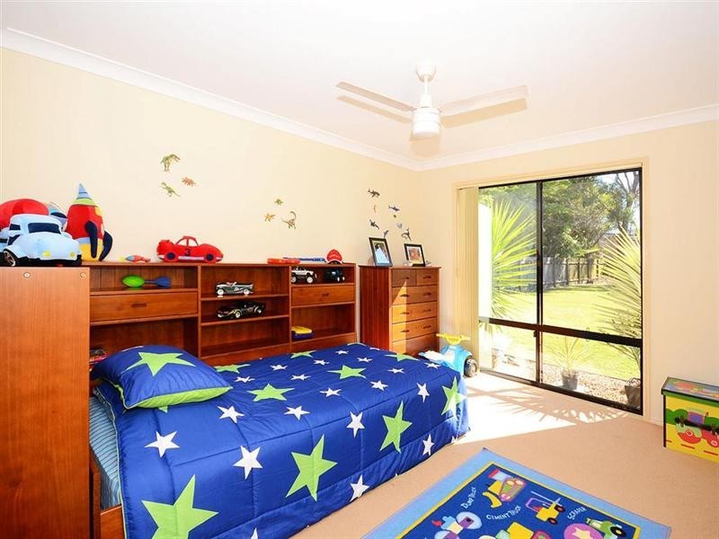 16 Merrilyn Court, Urangan QLD 4655