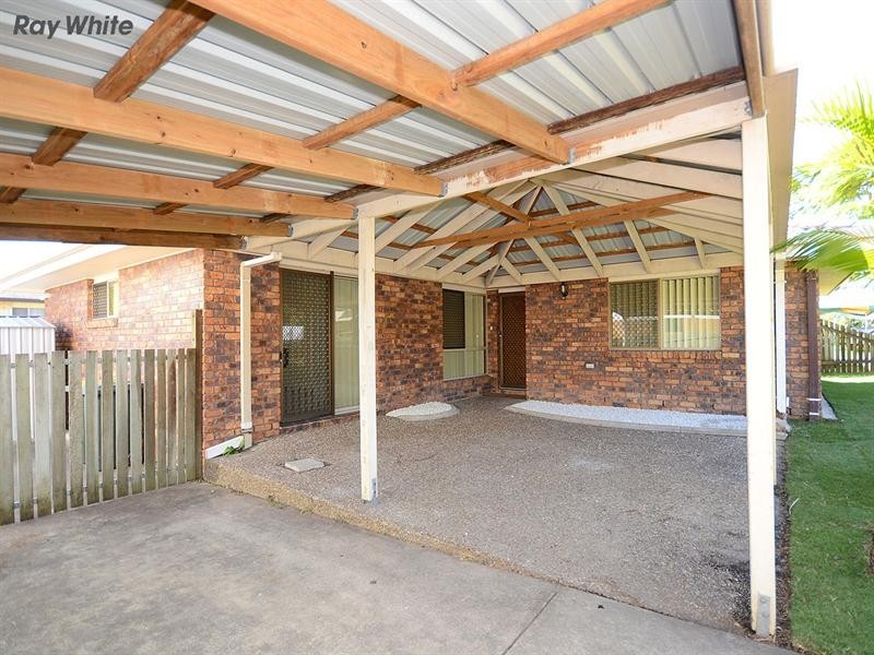 7 Snow Street, Torquay QLD 4655