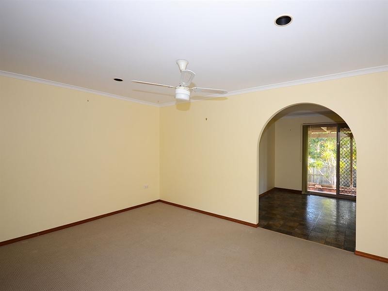 7 Snow Street, Torquay QLD 4655