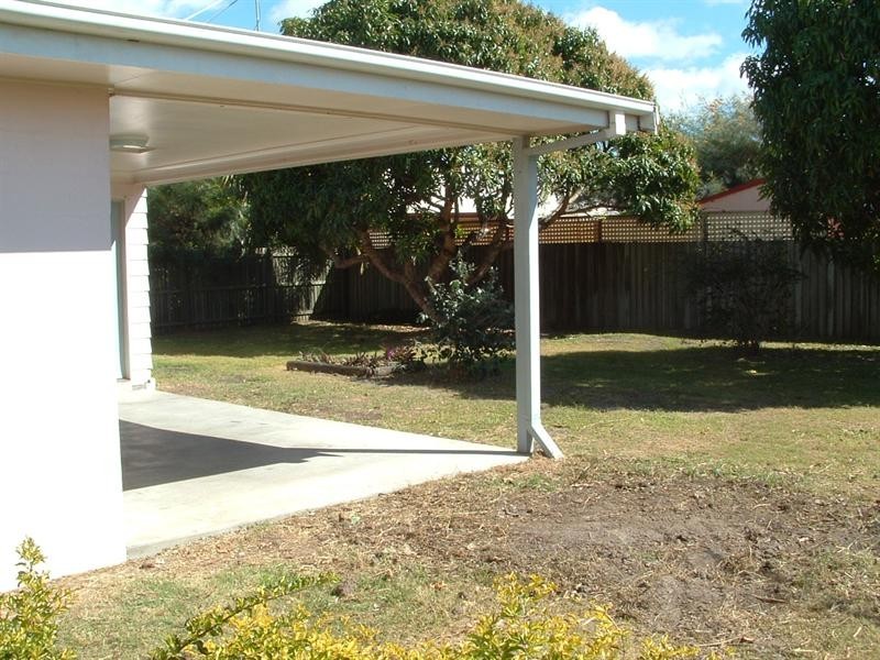3 Simpson Street, Burrum Heads QLD 4659