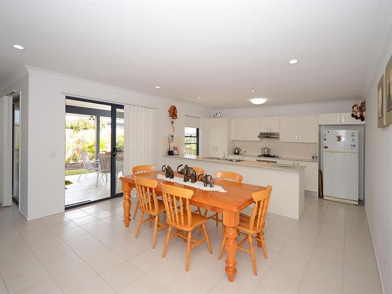 73 Magellan Circuit, Urraween QLD 4655