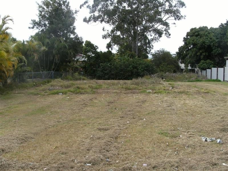 104 Torquay Road, Scarness QLD 4655