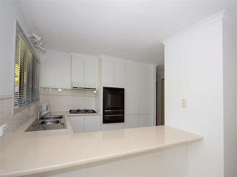 14 Bruce Street, Torquay QLD 4655