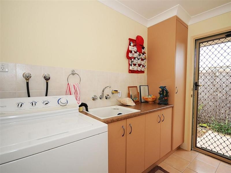 49 Heather Way, Urraween QLD 4655