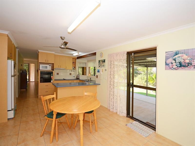 20 Sandrabarbara Drive, Booral QLD 4655