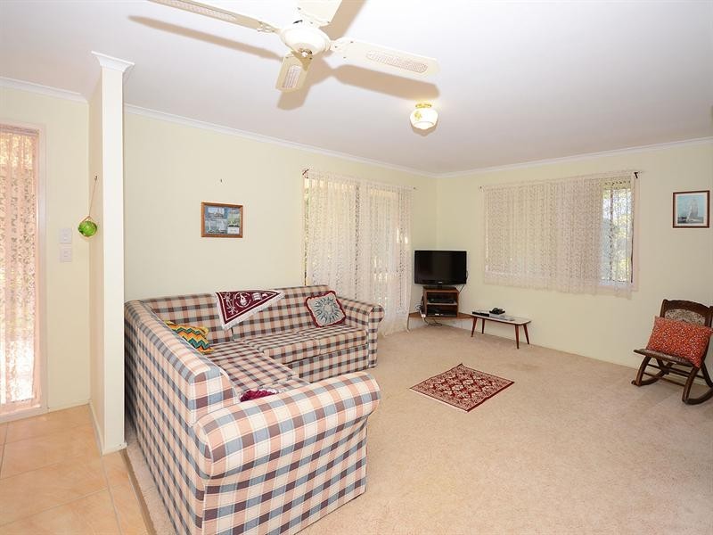 20 Sandrabarbara Drive, Booral QLD 4655