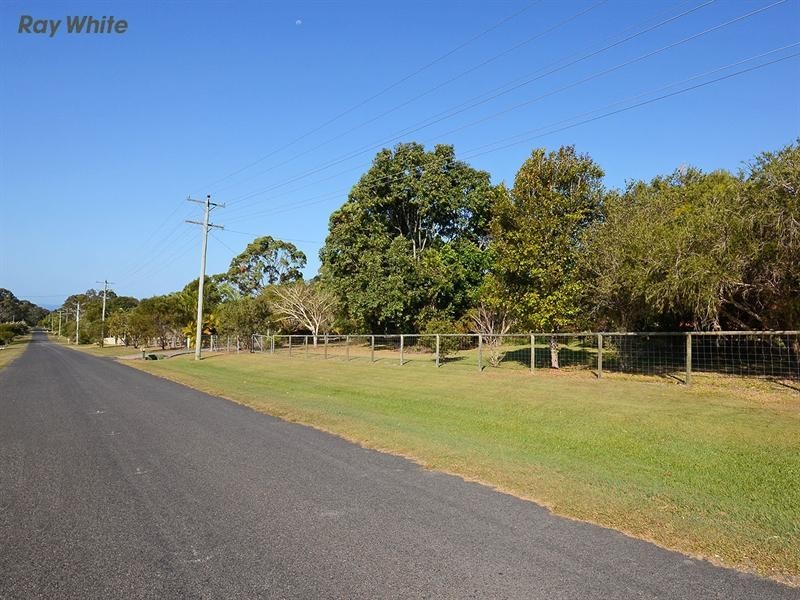 20 Sandrabarbara Drive, Booral QLD 4655