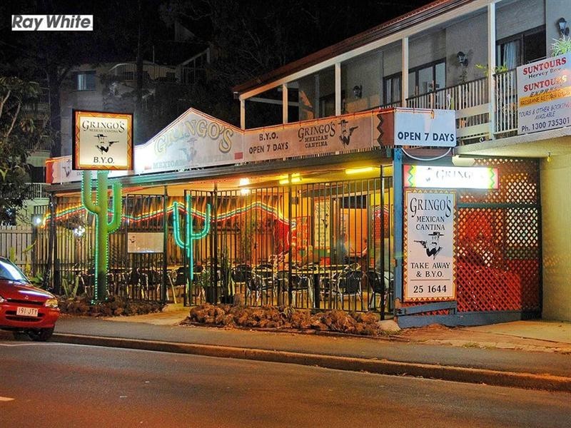 1/449 Charlton Esplanade, Torquay QLD 4655