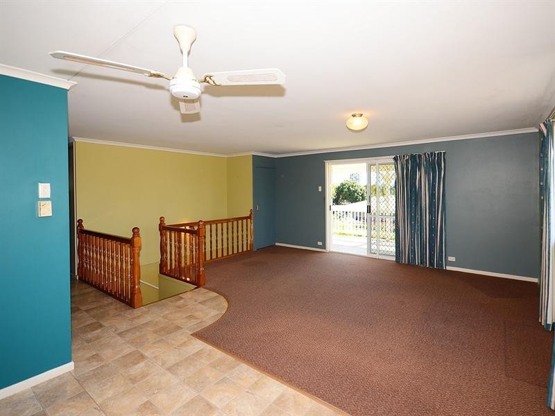 10 Johnston Boulevard, Urraween QLD 4655