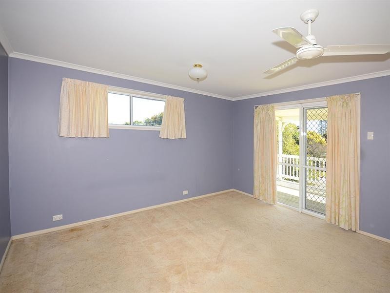 10 Johnston Boulevard, Urraween QLD 4655