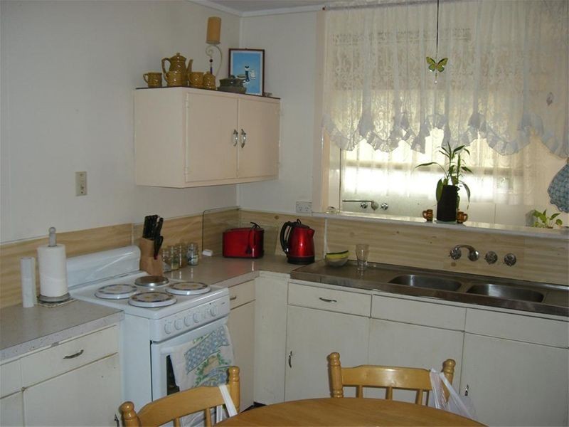 14 Thomas Street, Pialba QLD 4655