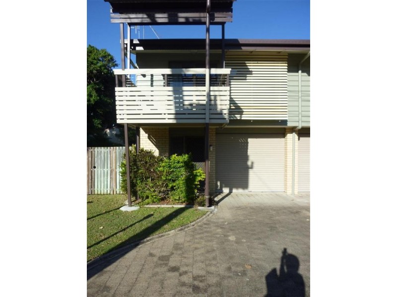 1/32 CYPRESS, Torquay QLD 4655