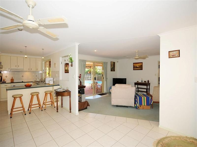 25 Jonwest Close, Torquay QLD 4655