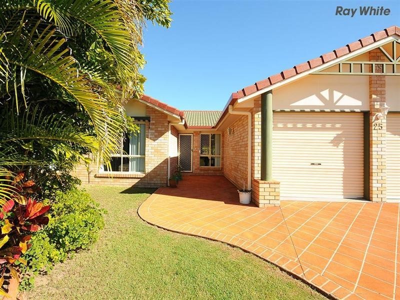 25 Jonwest Close, Torquay QLD 4655