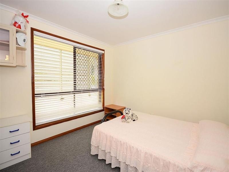 198 Elizabeth Street, Urangan QLD 4655