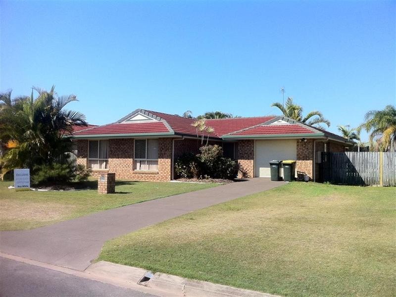 42 Kookaburra Drive, Eli Waters QLD 4655