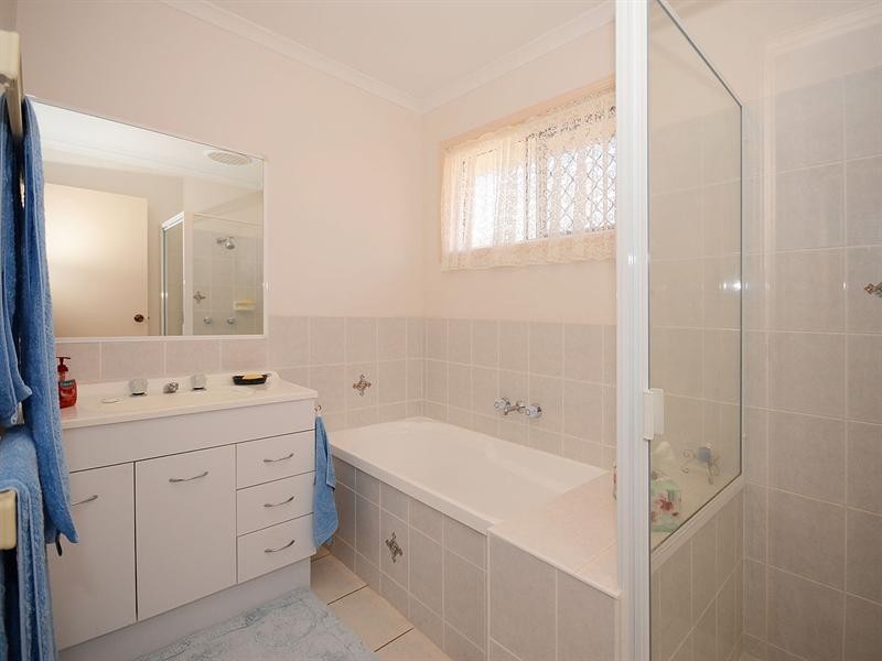 23 Chancellor Drive, Urraween QLD 4655