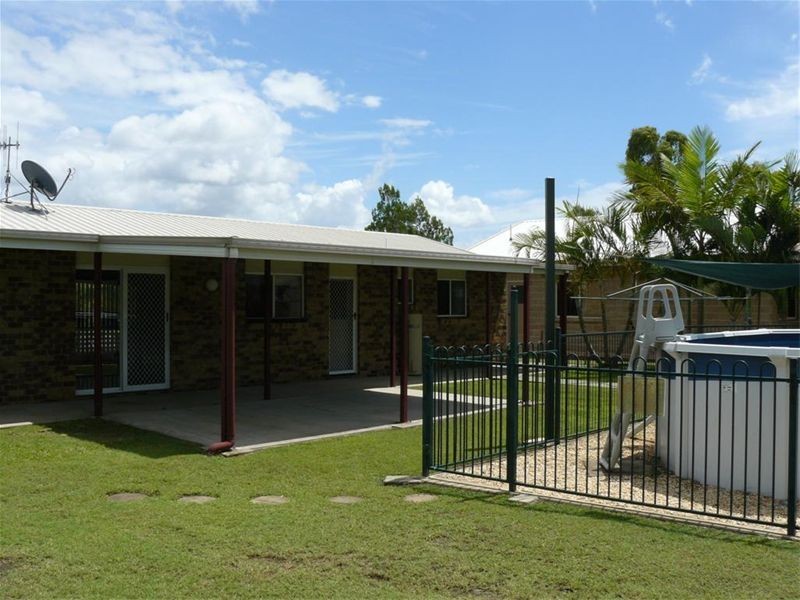 4 Lakeside Drive, Burrum Heads QLD 4659