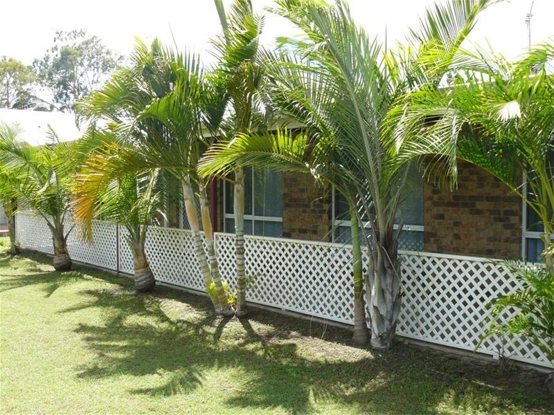 4 Lakeside Drive, Burrum Heads QLD 4659
