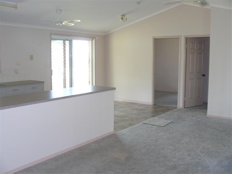 4 Lakeside Drive, Burrum Heads QLD 4659