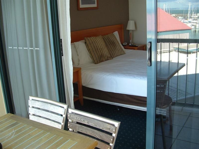 U 434 and 435 The Mantra Buccaneer Avenue, Urangan QLD 4655