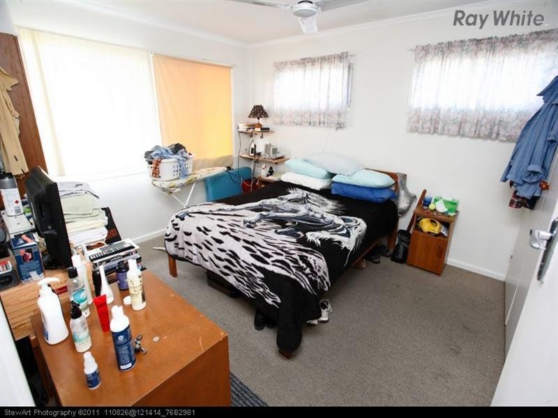 11 Moonbi Street, Scarness QLD 4655