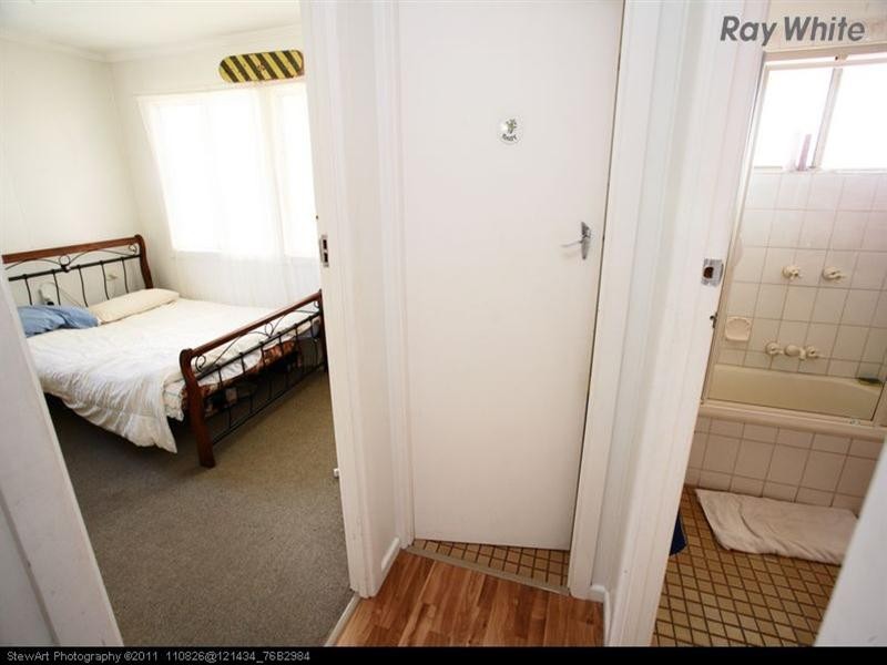 11 Moonbi Street, Scarness QLD 4655