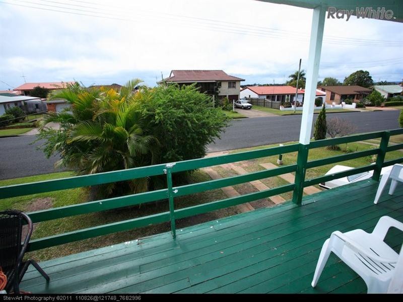 11 Moonbi Street, Scarness QLD 4655