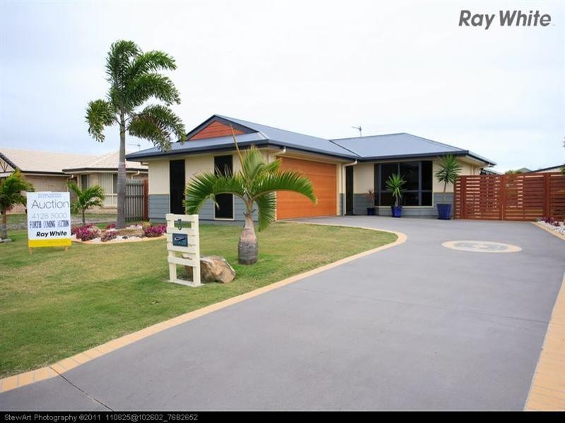 3 Endeavour Way, Eli Waters QLD 4655