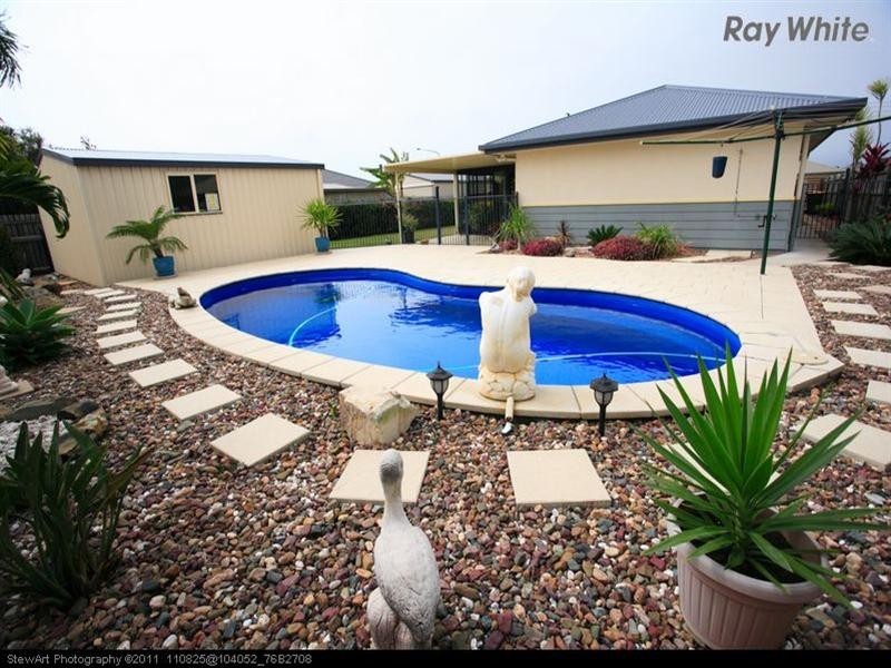 3 Endeavour Way, Eli Waters QLD 4655