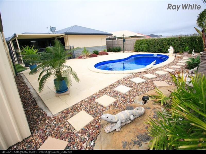 3 Endeavour Way, Eli Waters QLD 4655