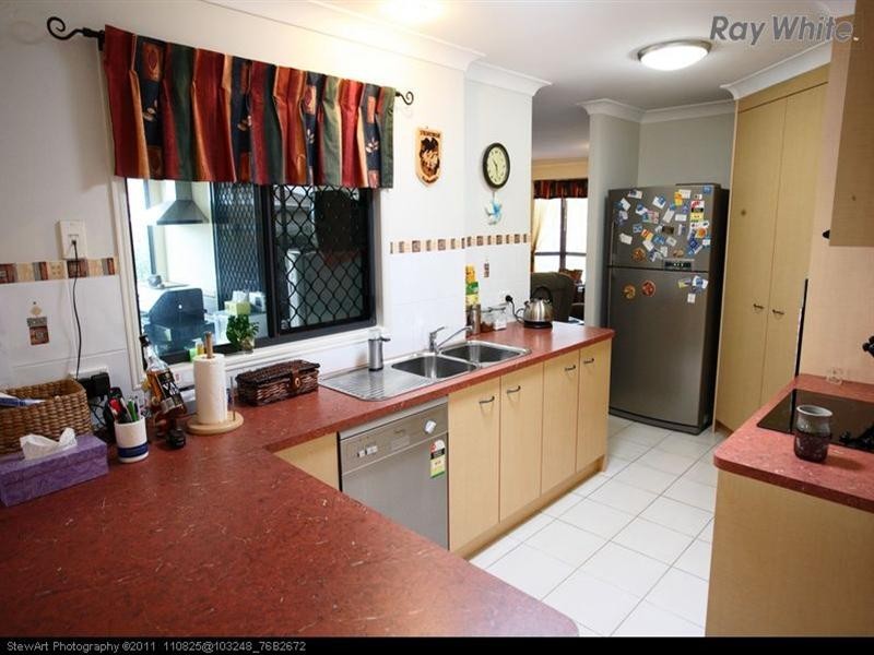 3 Endeavour Way, Eli Waters QLD 4655
