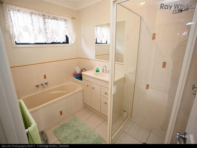 3 Endeavour Way, Eli Waters QLD 4655