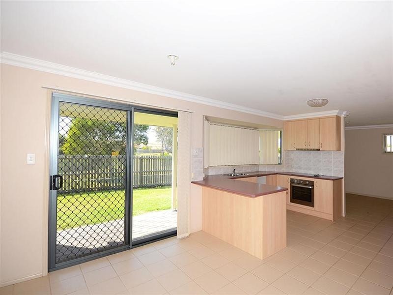 11 Marcocci Street, Urraween QLD 4655
