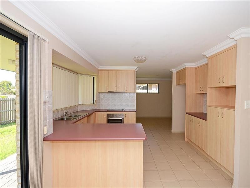 11 Marcocci Street, Urraween QLD 4655