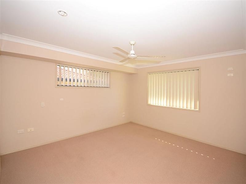 11 Marcocci Street, Urraween QLD 4655