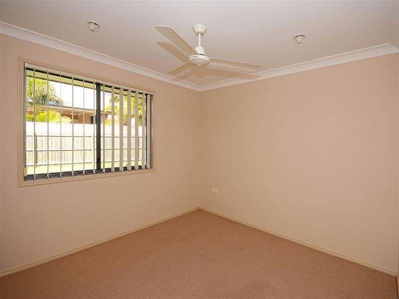 11 Marcocci Street, Urraween QLD 4655