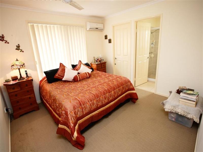 26 Endeavour Way, Eli Waters QLD 4655