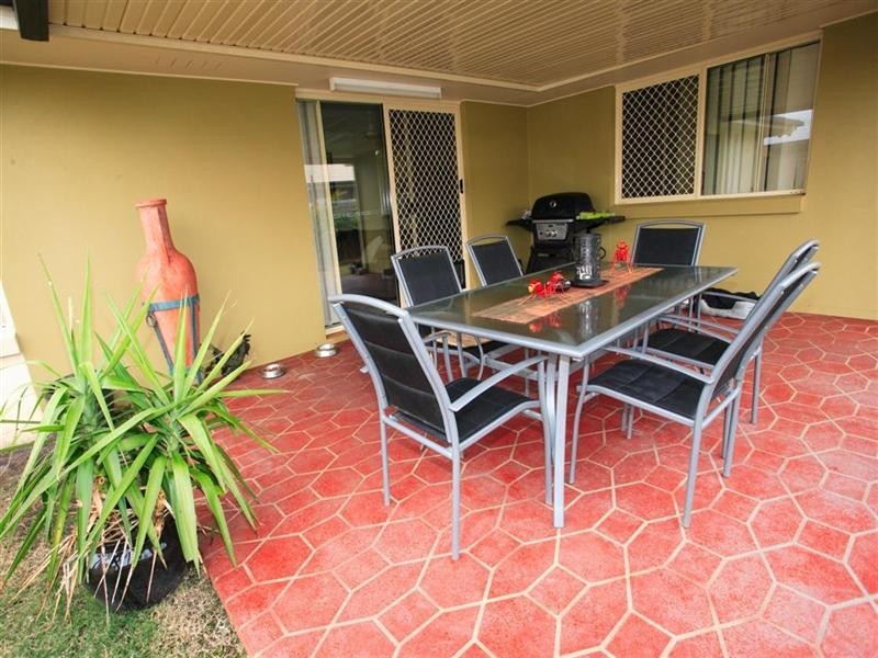 26 Endeavour Way, Eli Waters QLD 4655