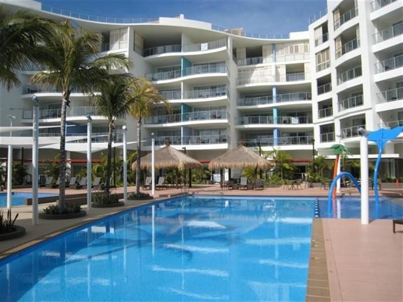 211/568 ESPLANADE, Urangan QLD 4655
