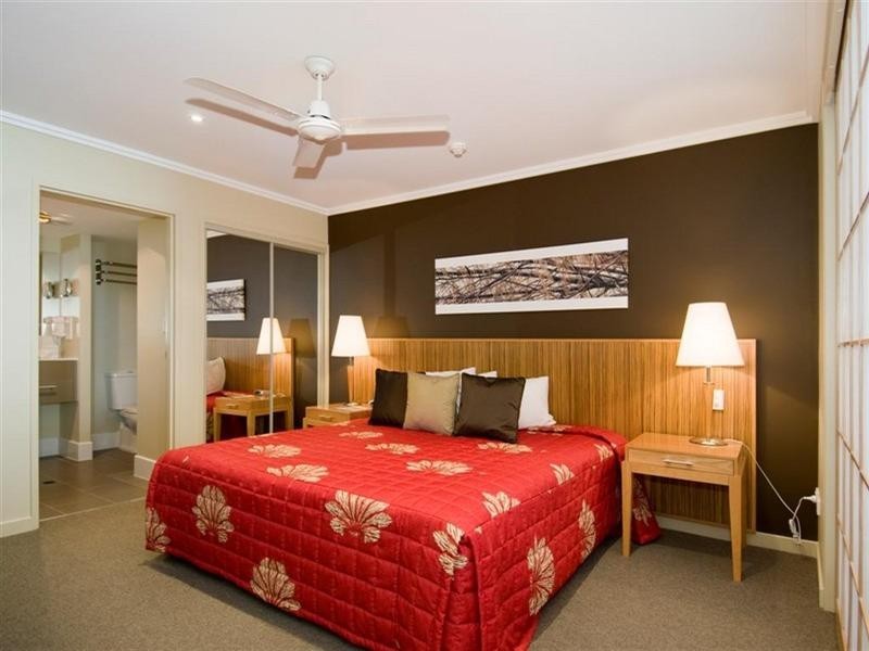 211/568 ESPLANADE, Urangan QLD 4655