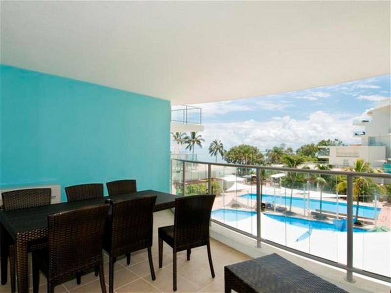 211/568 ESPLANADE, Urangan QLD 4655