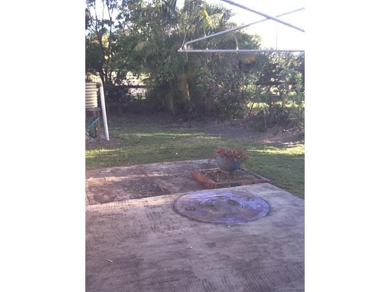 23 HENKS, Dundowran QLD 4655